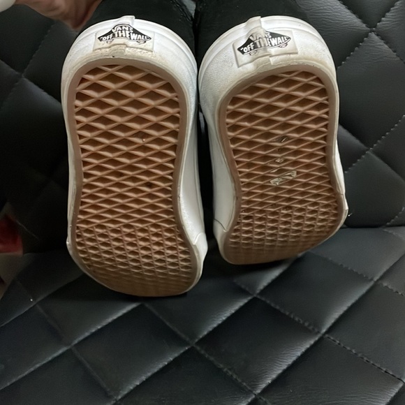 •VANS• - Picture 8 of 9